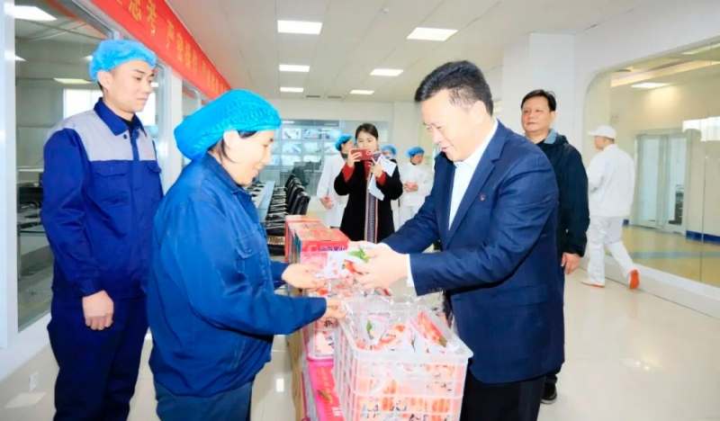 新春慰問送關懷——集團黨委書記、董事長慰問春節(jié)期間堅守崗位的一線職工